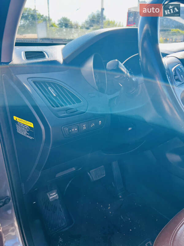 Внедорожник / Кроссовер Hyundai Tucson 2014 в Запорожье