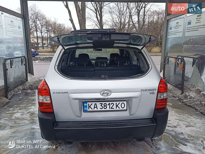 Внедорожник / Кроссовер Hyundai Tucson 2010 в Киеве фото 2 Внедорожник / Кроссовер Hyundai Tucson 2010 в Киеве