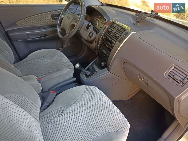 Внедорожник / Кроссовер Hyundai Tucson 2005 в Киеве фото 6 Внедорожник / Кроссовер Hyundai Tucson 2005 в Киеве