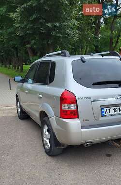 Внедорожник / Кроссовер Hyundai Tucson 2007 в 