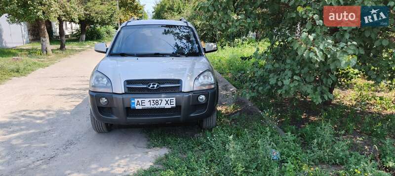 Позашляховик / Кросовер Hyundai Tucson 2008 в Павлограді