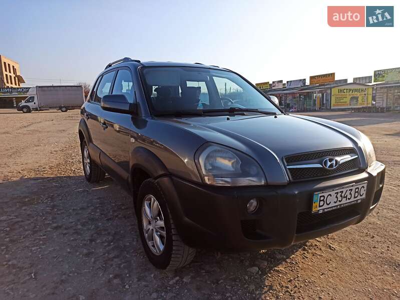 Позашляховик / Кросовер Hyundai Tucson 2009 в Тернополі фото 6 Позашляховик / Кросовер Hyundai Tucson 2009 в Тернополі