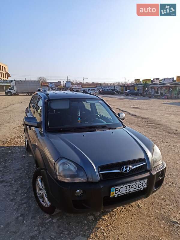 Позашляховик / Кросовер Hyundai Tucson 2009 в Тернополі фото 11 Позашляховик / Кросовер Hyundai Tucson 2009 в Тернополі