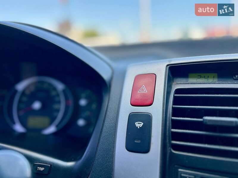 Позашляховик / Кросовер Hyundai Tucson 2007 в Києві