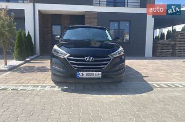 Позашляховик / Кросовер Hyundai Tucson 2016 в Чернівцях