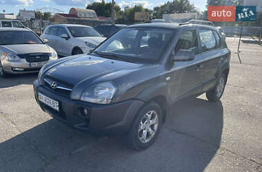 Позашляховик / Кросовер Hyundai Tucson 2008 в Києві