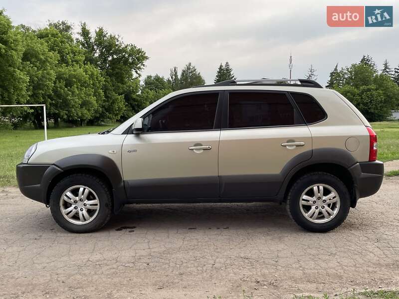 Позашляховик / Кросовер Hyundai Tucson 2007 в Сумах фото 3 Позашляховик / Кросовер Hyundai Tucson 2007 в Сумах