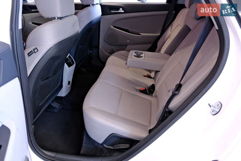 Внедорожник / Кроссовер Hyundai Tucson 2019 в Одессе