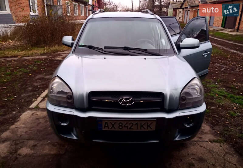 Внедорожник / Кроссовер Hyundai Tucson 2006 в Харькове фото 2 Внедорожник / Кроссовер Hyundai Tucson 2006 в Харькове