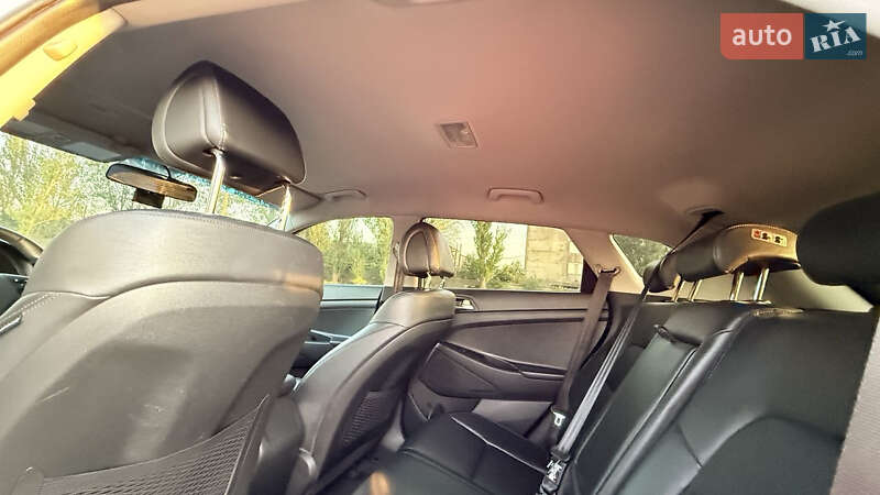 Внедорожник / Кроссовер Hyundai Tucson 2016 в Белгороде-Днестровском