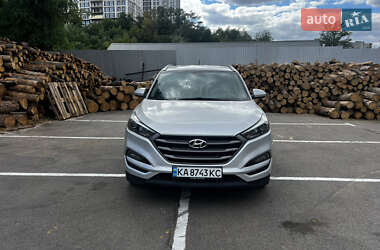 Внедорожник / Кроссовер Hyundai Tucson 2015 в Киеве