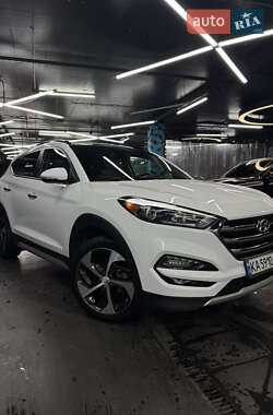 Внедорожник / Кроссовер Hyundai Tucson 2018 в Киеве