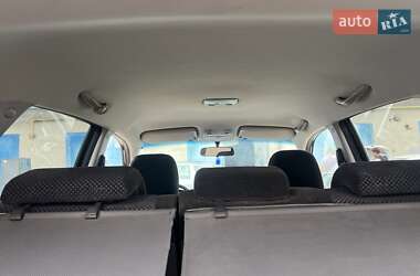 Внедорожник / Кроссовер Hyundai Tucson 2009 в 