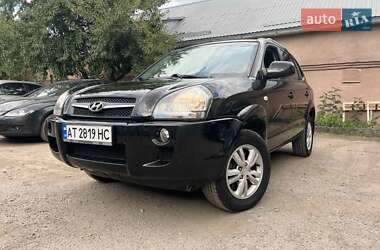 Внедорожник / Кроссовер Hyundai Tucson 2009 в 