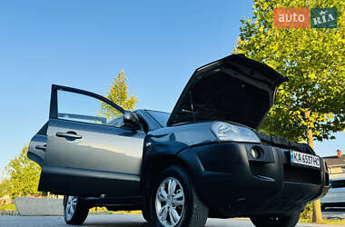 Позашляховик / Кросовер Hyundai Tucson 2011 в Одесі