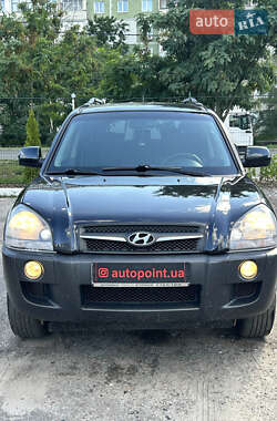 Позашляховик / Кросовер Hyundai Tucson 2011 в Сумах
