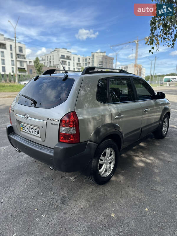 Внедорожник / Кроссовер Hyundai Tucson 2008 в Львове