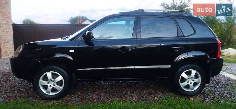 Позашляховик / Кросовер Hyundai Tucson 2006 в Рудки фото 5 Позашляховик / Кросовер Hyundai Tucson 2006 в Рудки