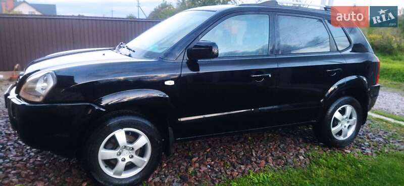 Позашляховик / Кросовер Hyundai Tucson 2006 в Рудки фото 10 Позашляховик / Кросовер Hyundai Tucson 2006 в Рудки