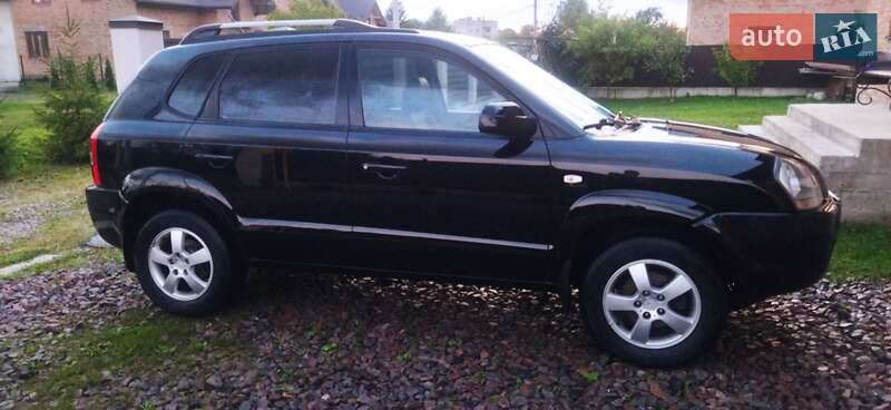 Позашляховик / Кросовер Hyundai Tucson 2006 в Рудки фото 19 Позашляховик / Кросовер Hyundai Tucson 2006 в Рудки