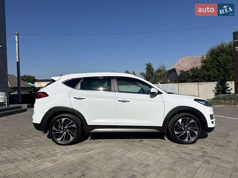 Внедорожник / Кроссовер Hyundai Tucson 2020 в Кременчуге