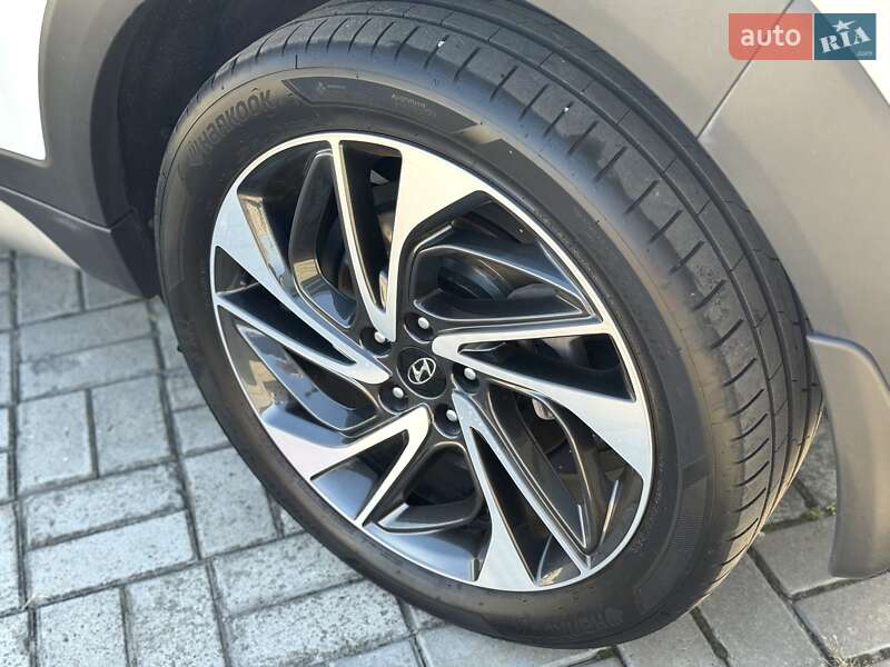 Внедорожник / Кроссовер Hyundai Tucson 2020 в Кременчуге