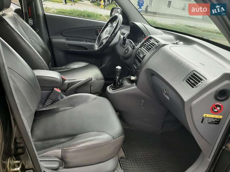 Внедорожник / Кроссовер Hyundai Tucson 2005 в Чернигове
