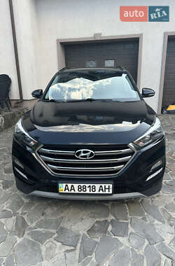 Позашляховик / Кросовер Hyundai Tucson 2017 в Києві