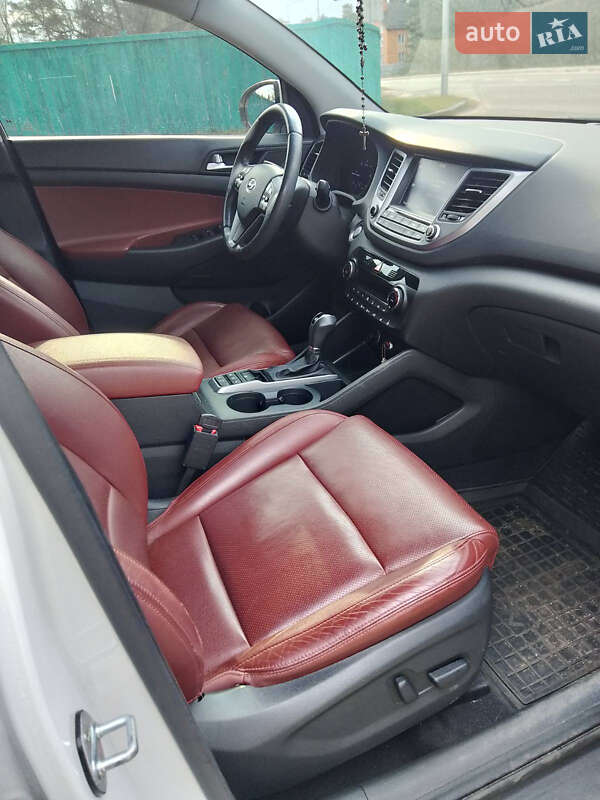 Внедорожник / Кроссовер Hyundai Tucson 2017 в Киеве фото 17 Внедорожник / Кроссовер Hyundai Tucson 2017 в Киеве