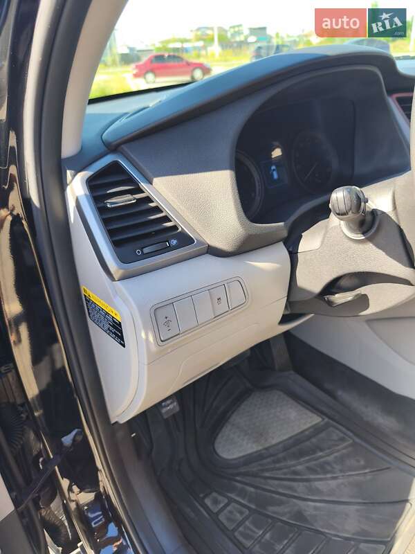 Позашляховик / Кросовер Hyundai Tucson 2017 в Києві
