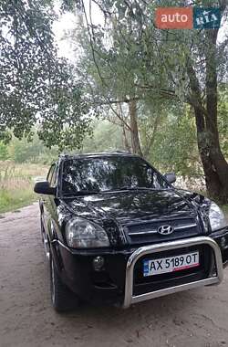 Внедорожник / Кроссовер Hyundai Tucson 2007 в 