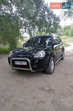 Внедорожник / Кроссовер Hyundai Tucson 2007 в 
