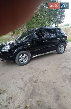 Внедорожник / Кроссовер Hyundai Tucson 2007 в 