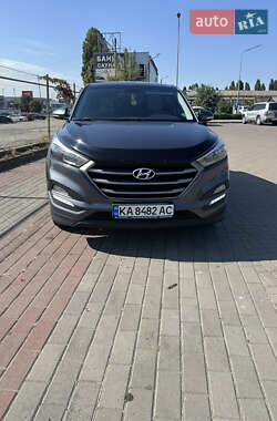 Позашляховик / Кросовер Hyundai Tucson 2016 в  фото 3 Позашляховик / Кросовер Hyundai Tucson 2016 в