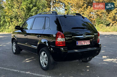Внедорожник / Кроссовер Hyundai Tucson 2006 в 