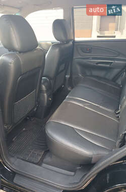 Внедорожник / Кроссовер Hyundai Tucson 2006 в 