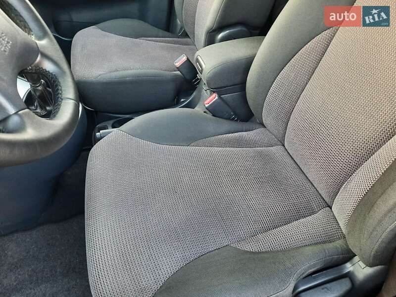 Позашляховик / Кросовер Hyundai Tucson 2007 в Полтаві фото 42 Позашляховик / Кросовер Hyundai Tucson 2007 в Полтаві