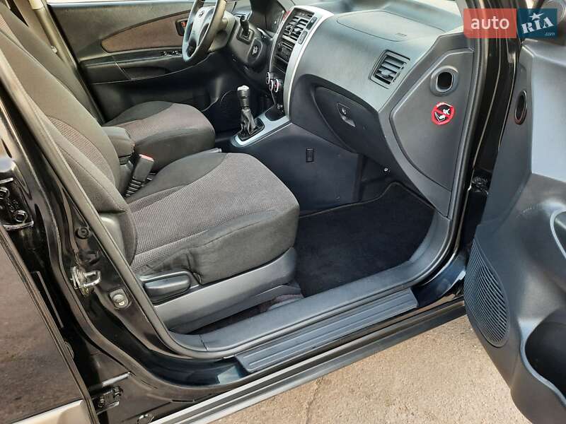 Позашляховик / Кросовер Hyundai Tucson 2007 в Полтаві фото 91 Позашляховик / Кросовер Hyundai Tucson 2007 в Полтаві