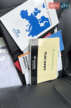 Внедорожник / Кроссовер Hyundai Tucson 2006 в 
