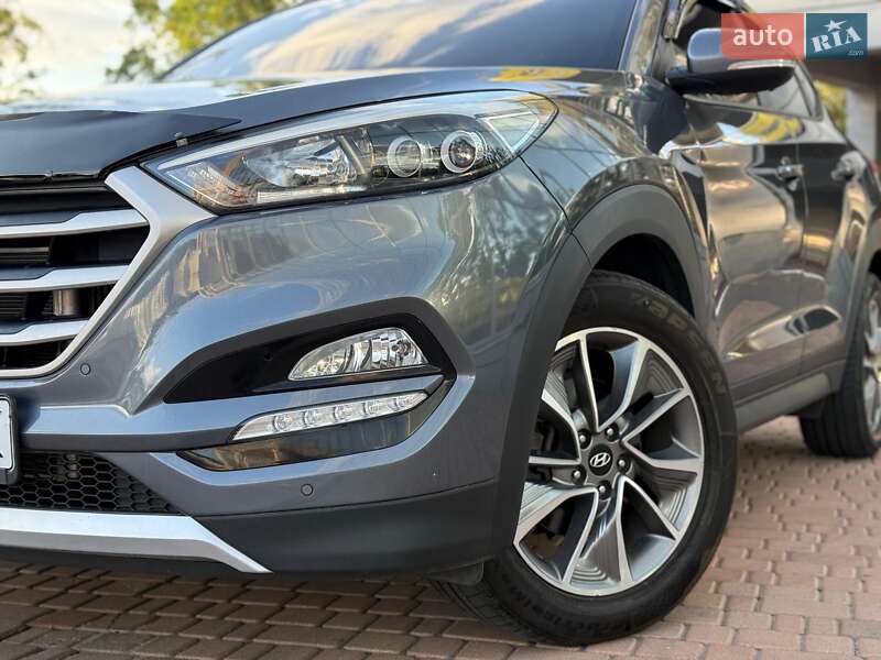 Позашляховик / Кросовер Hyundai Tucson 2017 в Одесі