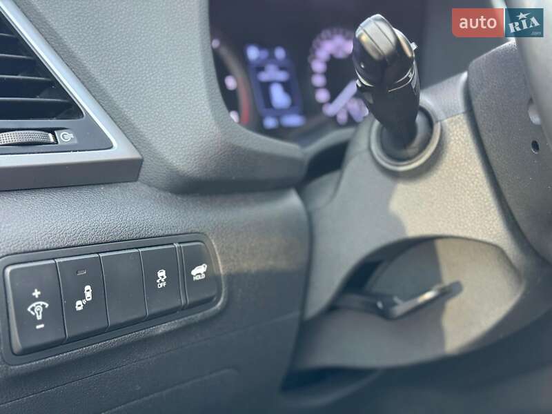 Позашляховик / Кросовер Hyundai Tucson 2017 в Одесі