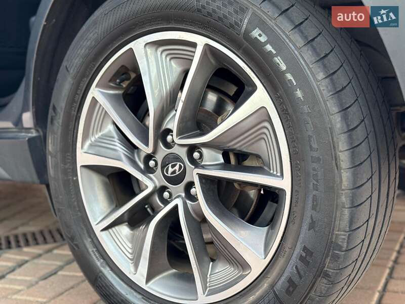 Позашляховик / Кросовер Hyundai Tucson 2017 в Одесі