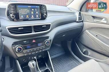 Внедорожник / Кроссовер Hyundai Tucson 2019 в 