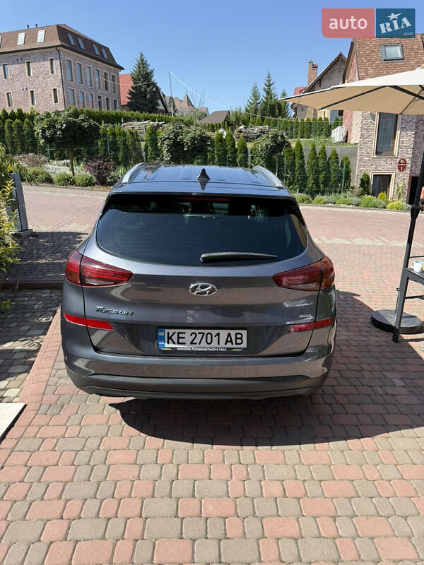Позашляховик / Кросовер Hyundai Tucson 2019 в Чернівцях