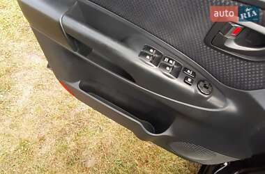 Внедорожник / Кроссовер Hyundai Tucson 2007 в 