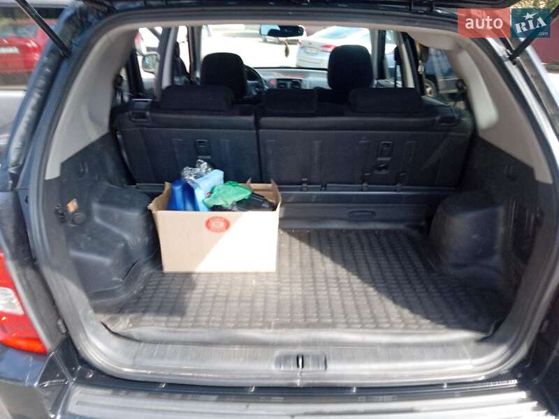 Позашляховик / Кросовер Hyundai Tucson 2008 в Львові фото 16 Позашляховик / Кросовер Hyundai Tucson 2008 в Львові