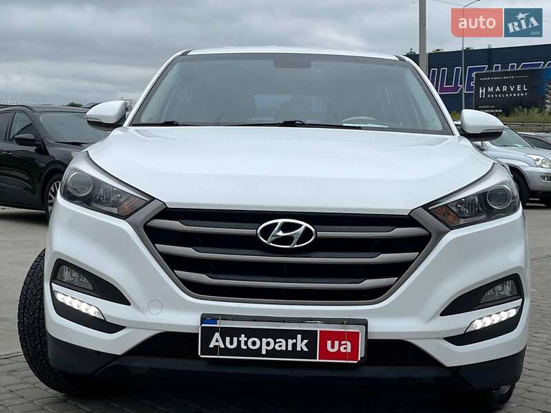Позашляховик / Кросовер Hyundai Tucson 2016 в Львові