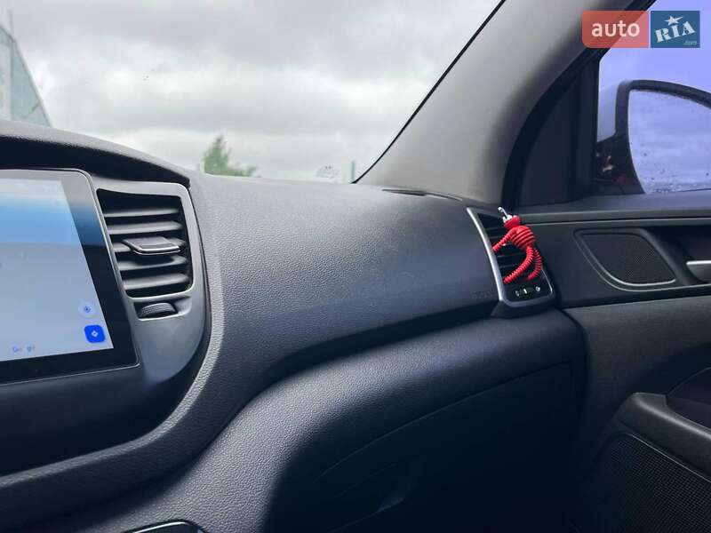 Позашляховик / Кросовер Hyundai Tucson 2016 в Львові