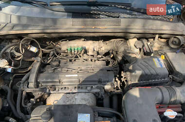 Внедорожник / Кроссовер Hyundai Tucson 2007 в 
