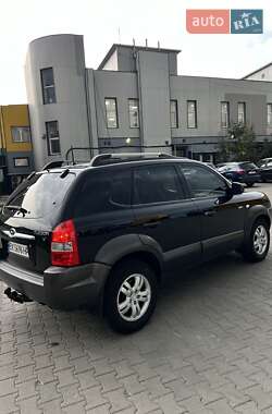 Внедорожник / Кроссовер Hyundai Tucson 2007 в 